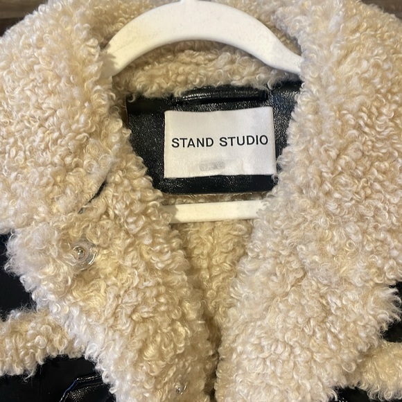 STAND STUDIO
Black & Off-White Edith Faux-Shearling Jacket - Picture 7 of 7